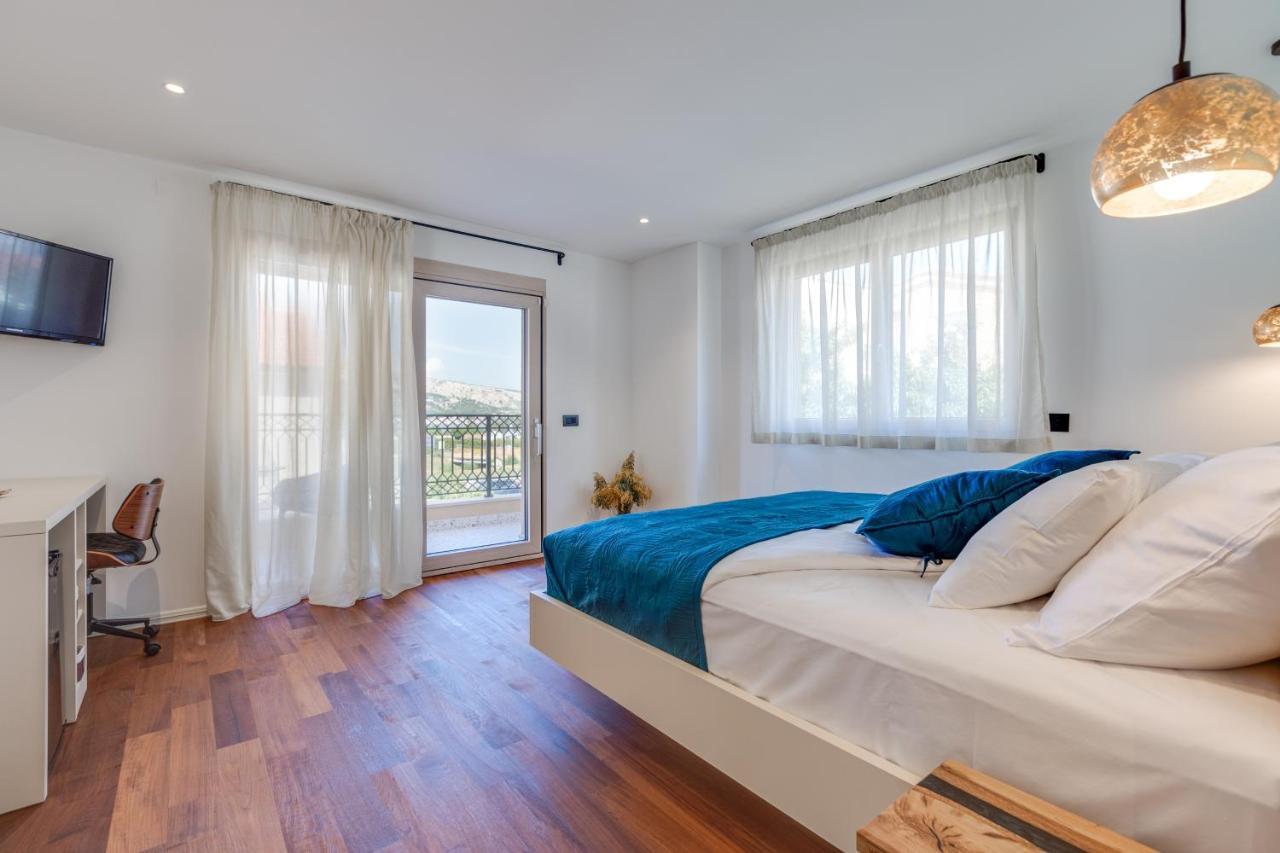 Vila Iris Baska 2 Hotell Exteriör bild
