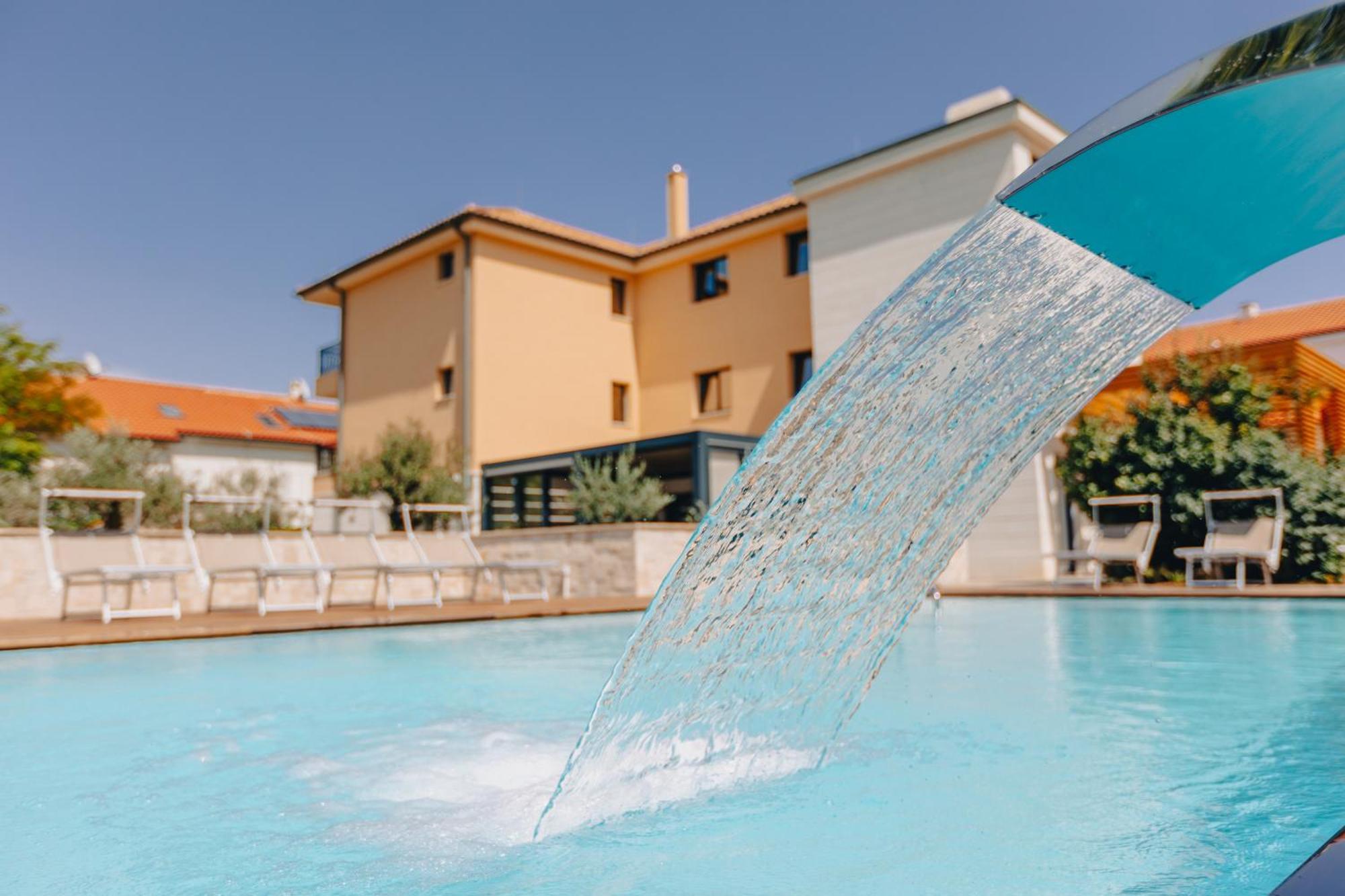 Vila Iris Baska 2 Hotell Exteriör bild